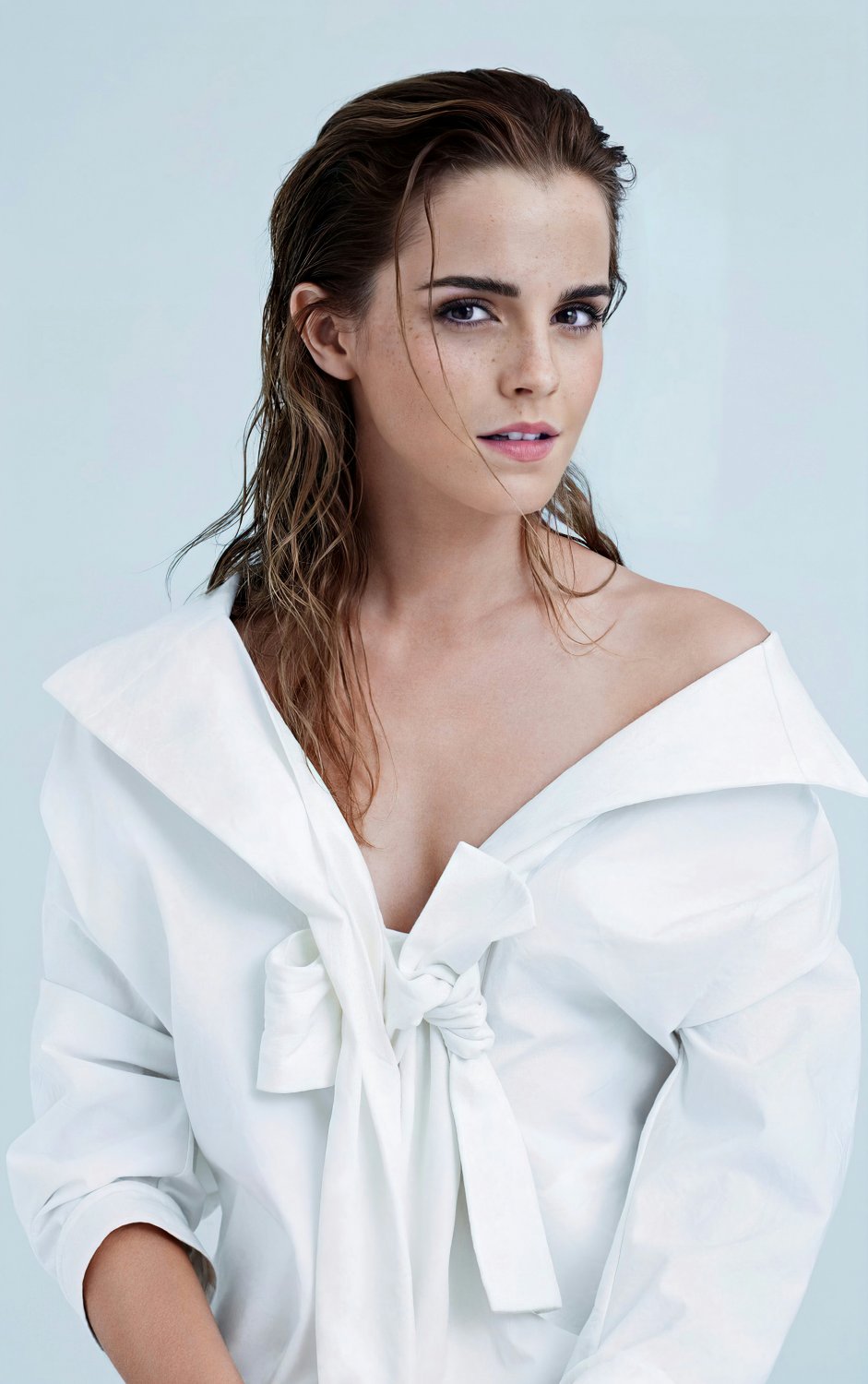 q57gXB7g Emma Watson cum folder 05.jpg